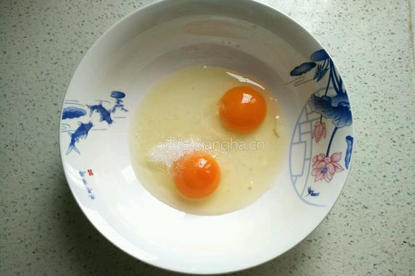 鸡蛋米饭饼的做法图解2