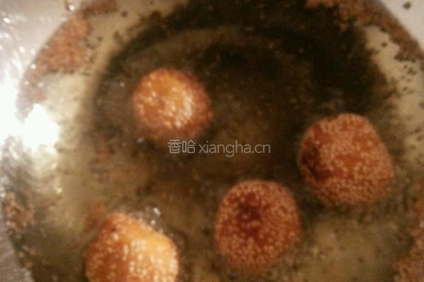 红薯芝麻球的做法图解8