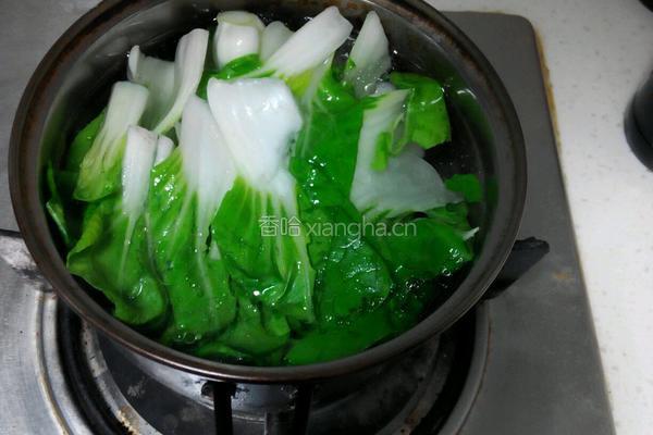 香菇青菜。的做法图解11