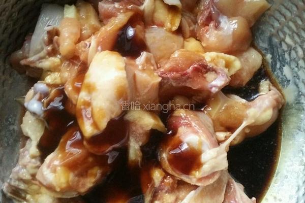 蒜香干锅鸡的做法图解1