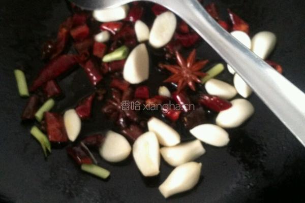 蒜香干锅鸡的做法图解4