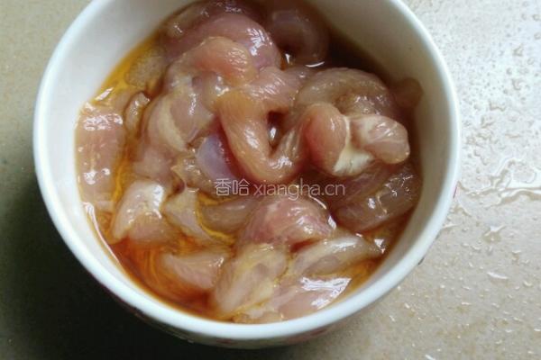 双丝白玉菇炒肉丝的做法图解1