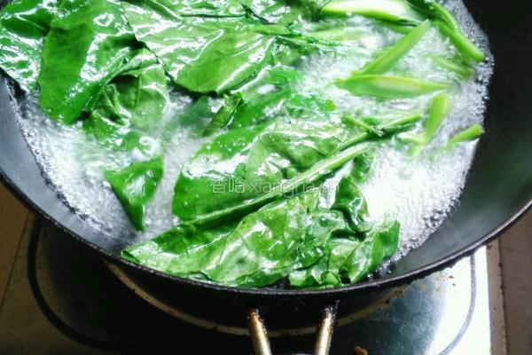 肉末浇芥兰的做法图解4