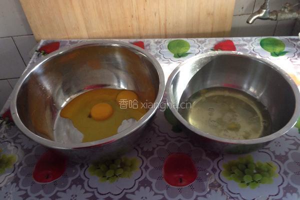 奶油裱花蛋糕8寸戚风蛋糕的做法图解1