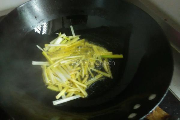 冬菇炒白菜的做法图解3