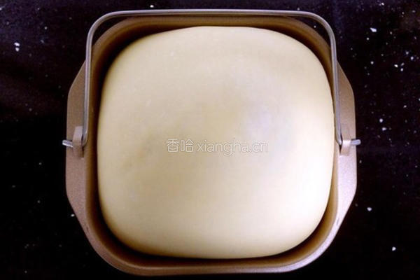 柔软椰蓉包的做法图解5