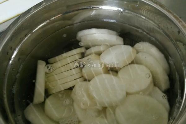 淡煮萝卜的做法图解4