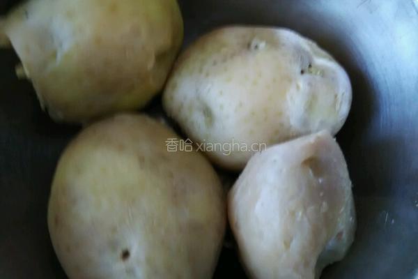 酸汤洋芋的做法图解1