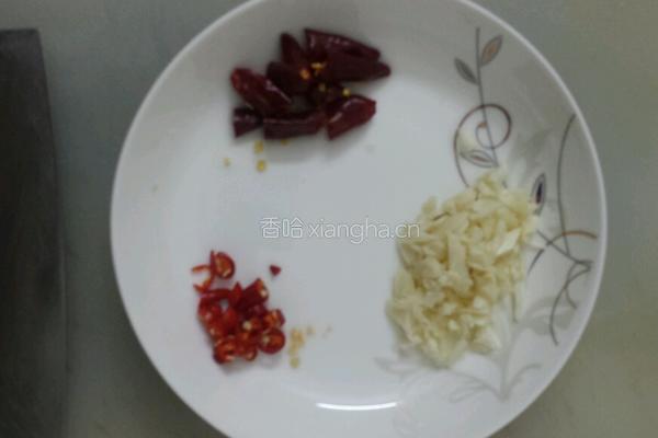 莴笋炒肉的做法图解2