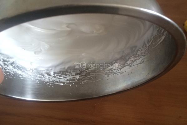 蛋白糖(菠萝味)的做法图解4