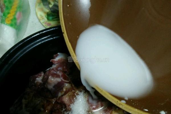 电饭煲蒸排骨的做法图解3