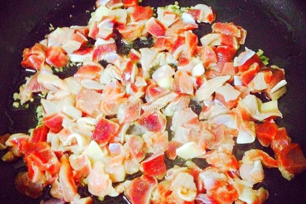 酸豆角炒鸡胗的做法图解3