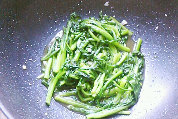 蒜蓉菜心的做法图解5