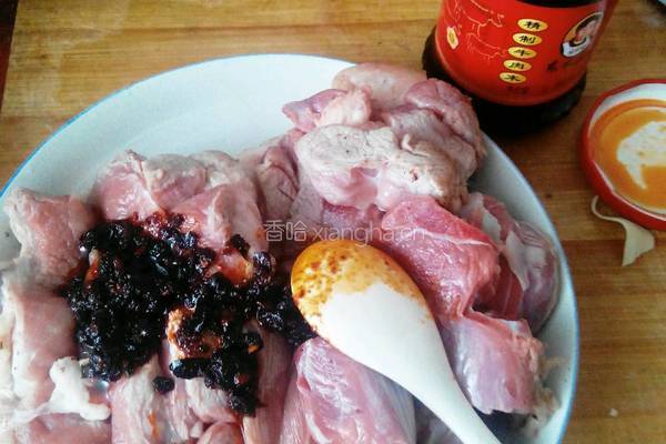 酱肘子的做法图解3