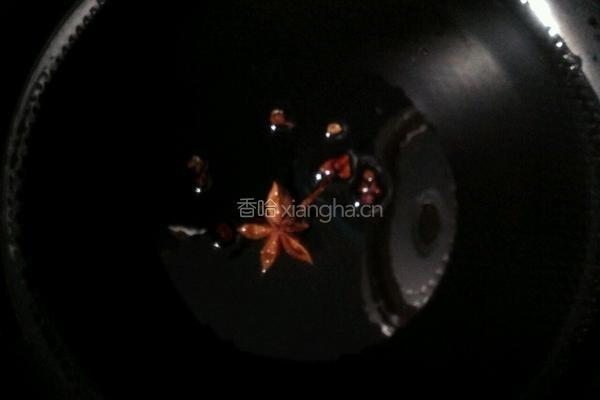 红烧鸡爪的做法图解1
