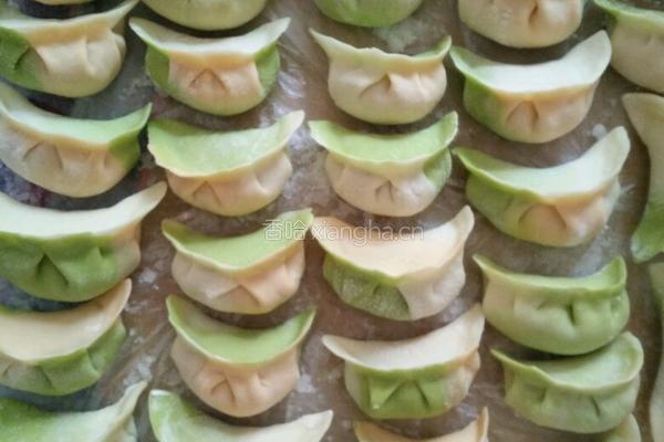 彩色饺子的做法图解6