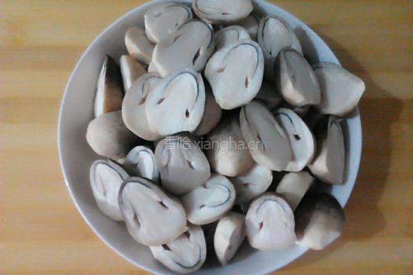 草茹炒肉片的做法图解1