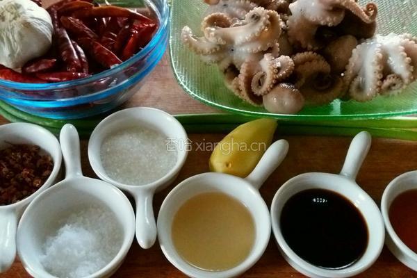 干煸八爪鱼的做法图解1