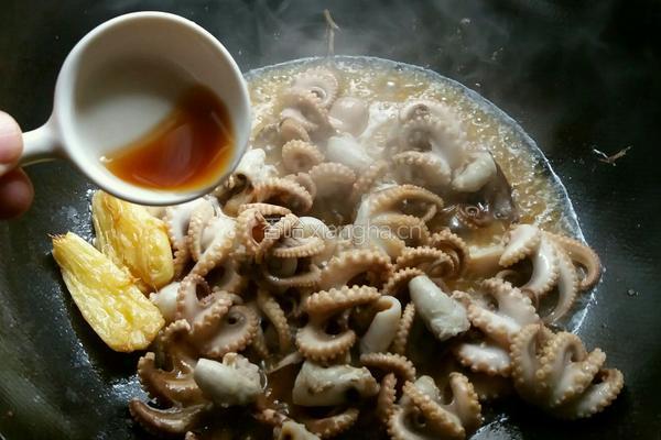 干煸八爪鱼的做法图解7
