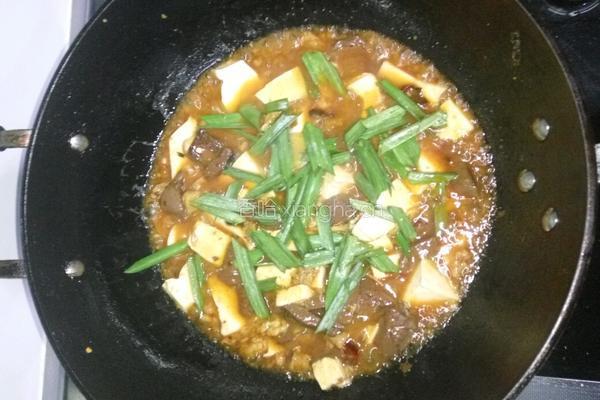 油渣猪红豆腐的做法图解8