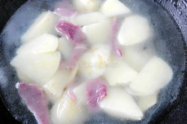 粤菜：里脊肉土豆番茄汤的做法图解3
