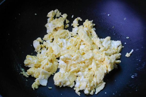 四季豆炒鸡蛋的做法图解5