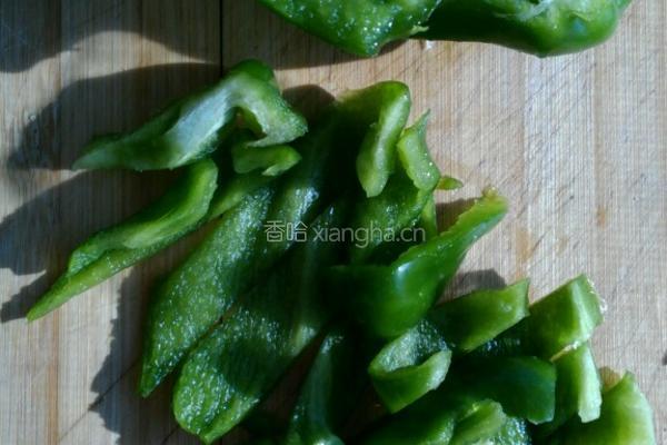 青椒干豆腐的做法图解4