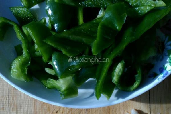 青椒干豆腐的做法图解5