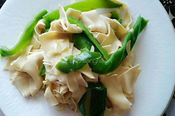 青椒干豆腐