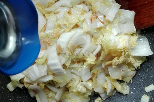 虾皮炒娃娃菜的做法图解8