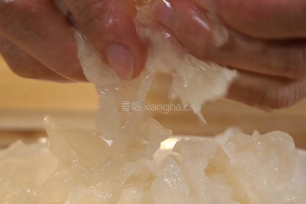 双耳炒素味的做法图解2