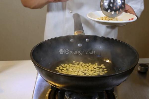 黄豆烧鲜茄的做法图解5