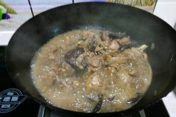 鸡腿炖蘑菇的做法图解8