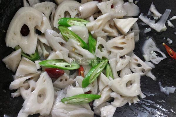 莲藕炒瘦肉的做法图解8