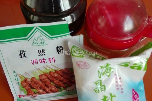 尖椒鸡蛋炒粉皮的做法图解2