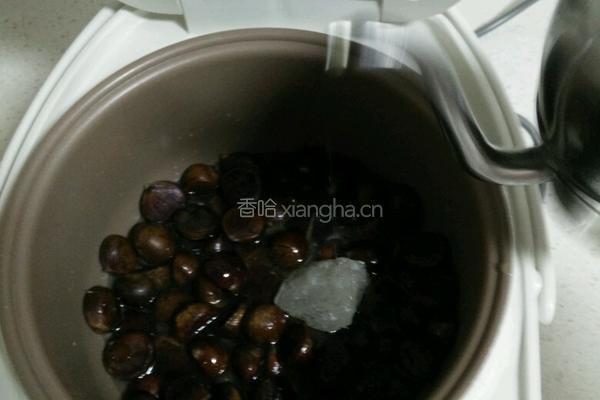 懒人厨艺一一电饭煲煮板栗的做法图解4