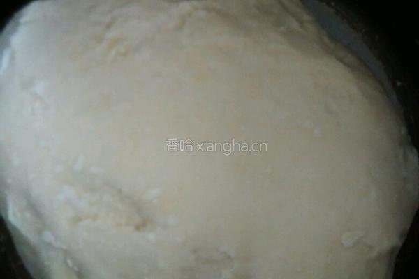 芝麻酱香牛肉馅饼的做法图解1