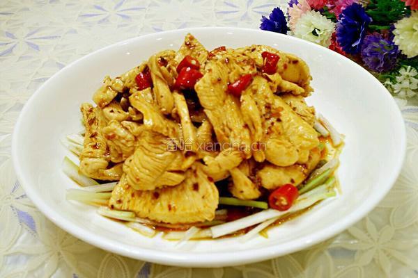 红油鸡片的做法图解8