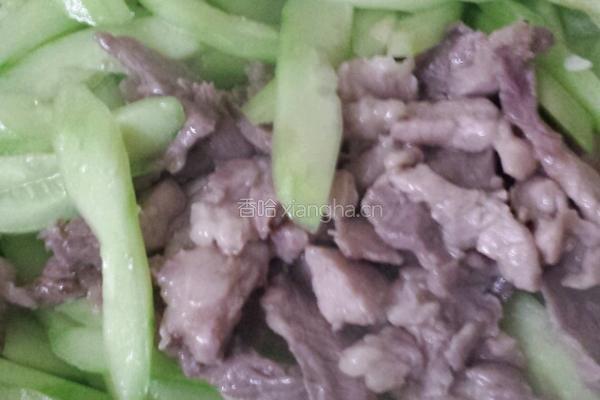 黄瓜炒瘦肉的做法图解6