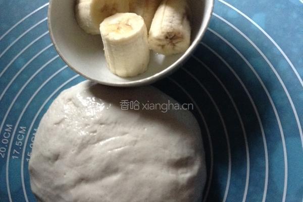 香蕉馅饼的做法图解2
