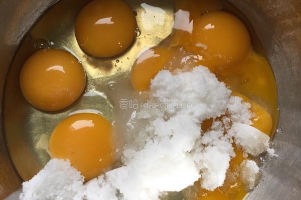 蛋黄饼干的做法图解1