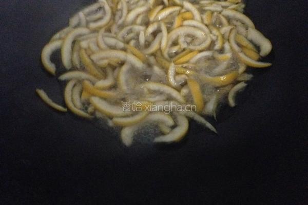 凉茶橘子皮糖的做法图解4