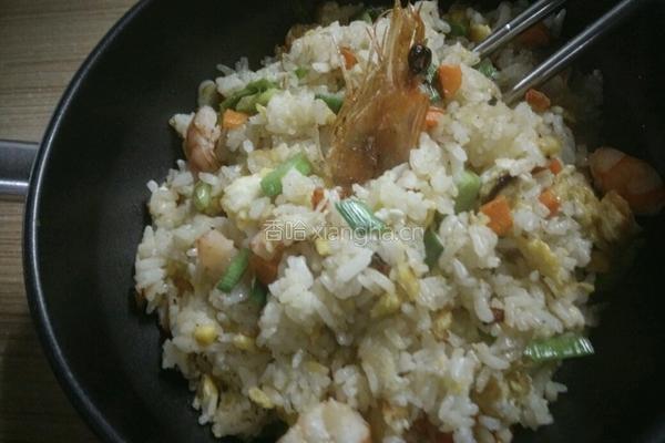 虾仁蛋炒饭的做法图解9