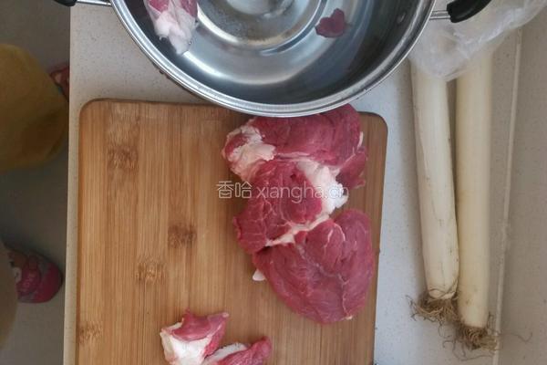 牛肉炖土豆(懒人版)的做法图解1