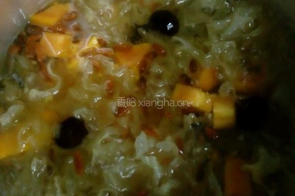 银耳木瓜（美颜汤）的做法图解6