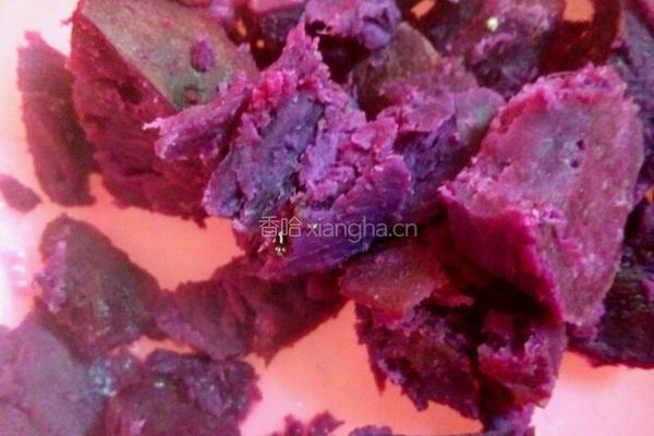 豆沙紫薯玫瑰花汤圆的做法图解1