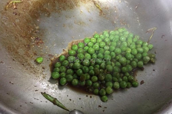 肉末炒豌豆的做法图解8