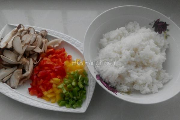 海鲜芝士焗饭的做法图解2