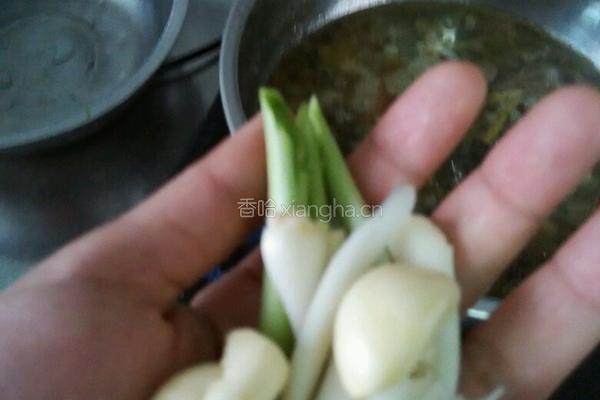 煮鱼的做法图解9