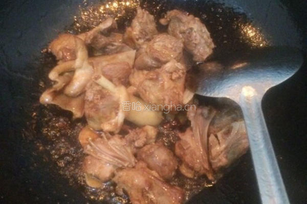 土豆烧鸭块的做法图解7